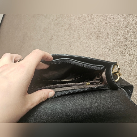 Chain Strap Faux Leather Bag - Picture 6 of 14